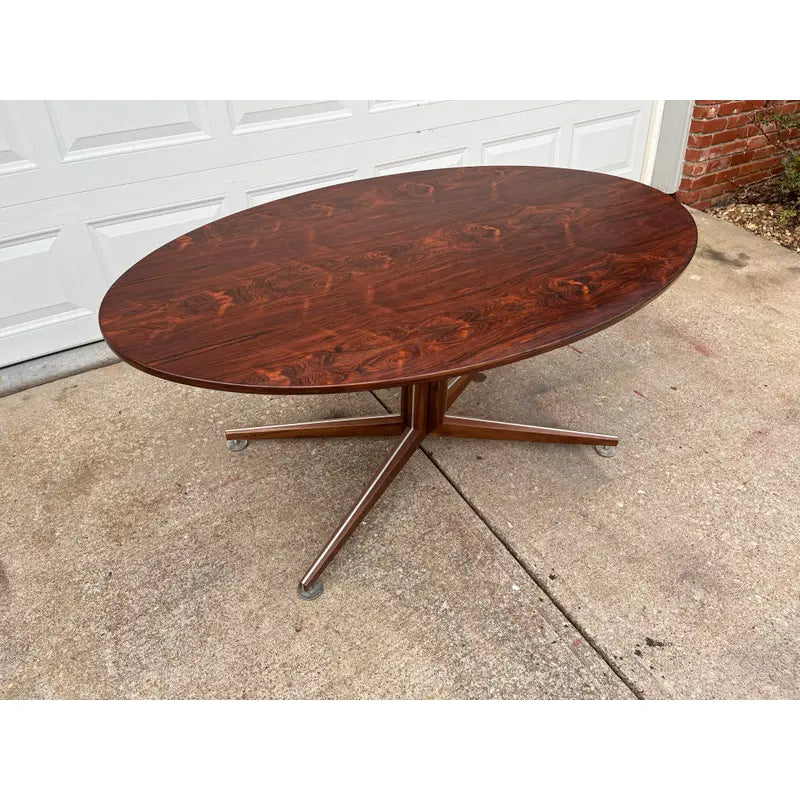 1960s Edward Wormley for Dunbar Rosewood Dining Table