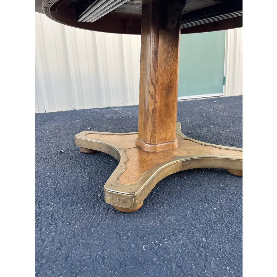 1960s Henredon Round Oak Pedestal Game Table With Brass Accents