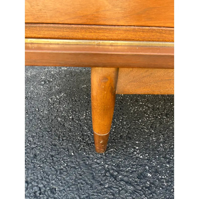 1960s Hooker Mainline 10-Drawer Walnut Long Dresser With Reversible Sliding Doors