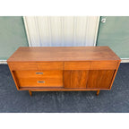 1960s Hooker Mainline 10-Drawer Walnut Long Dresser With Reversible Sliding Doors