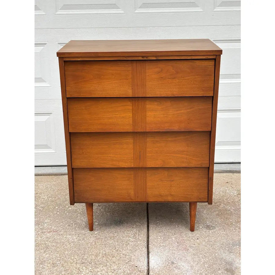 1960s Ward Furniture Mid-Century Modern 4-Drawer Chest of Drawers