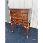 1970s Cresent Furniture Queen Anne Cherry 4-Drawer Lined Silver Flatware Chest