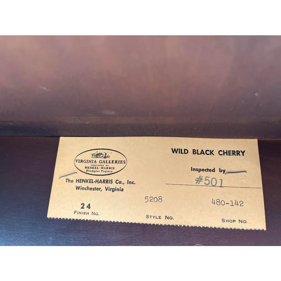 1970s Henkel Harris Queen Anne Cherry Drop Leaf Oval Coffee Table