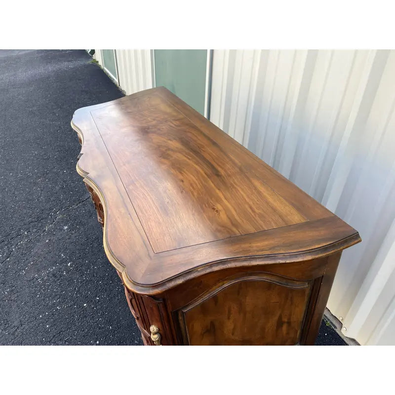 1980's Baker Furniture Louis XV Walnut Chest of Drawers or Commode