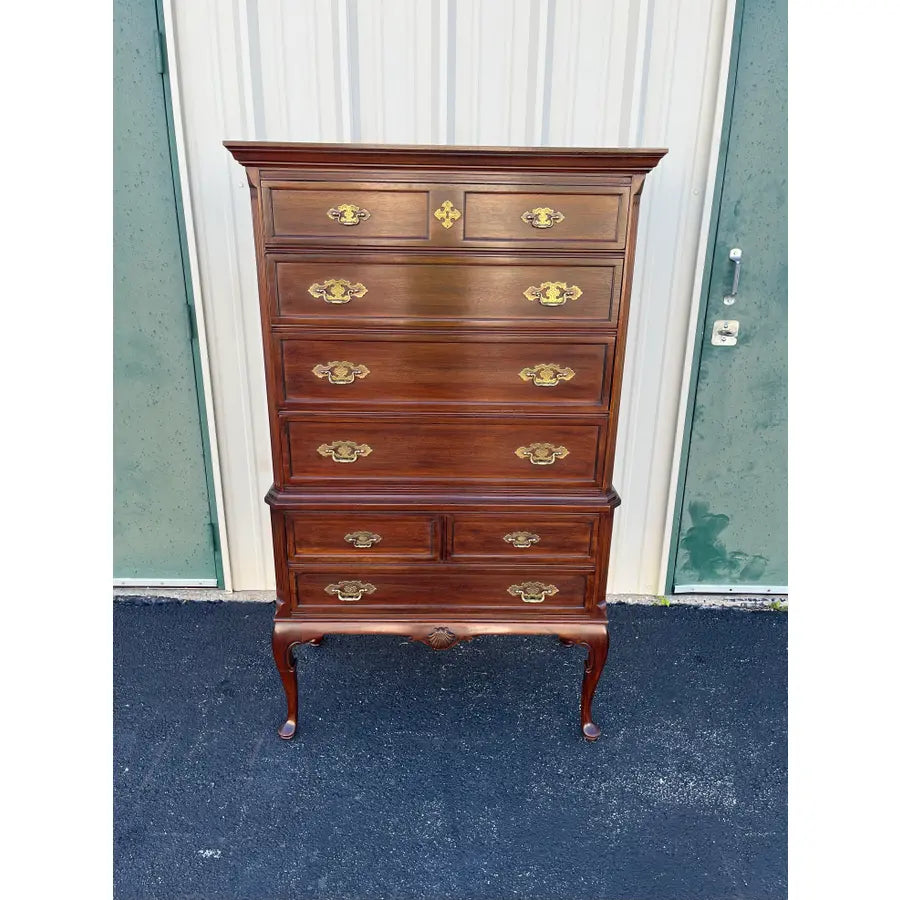 1980s Davis Cabinet Co Queen Anne Cherry Flat Top Highboy Chest of Drawers
