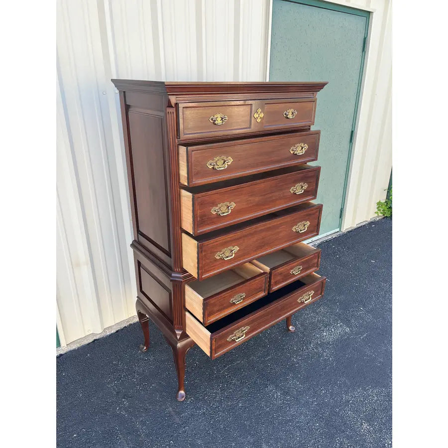 1980s Davis Cabinet Co Queen Anne Cherry Flat Top Highboy Chest of Drawers