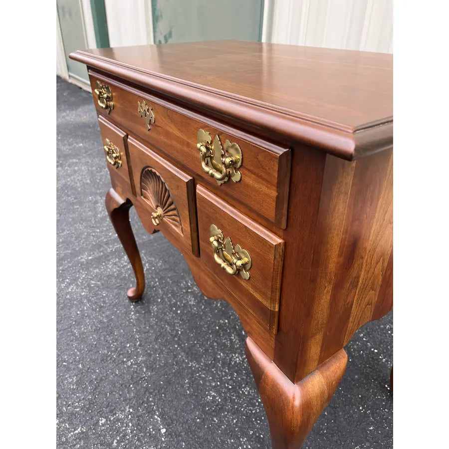 1980s Harden Queen Anne Style New England Cherry Lowboy Chest of Drawers