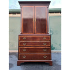 1980s Hickory White "The American Masterpiece Collection" Georgian Style Banded Mahogany Media Armoire