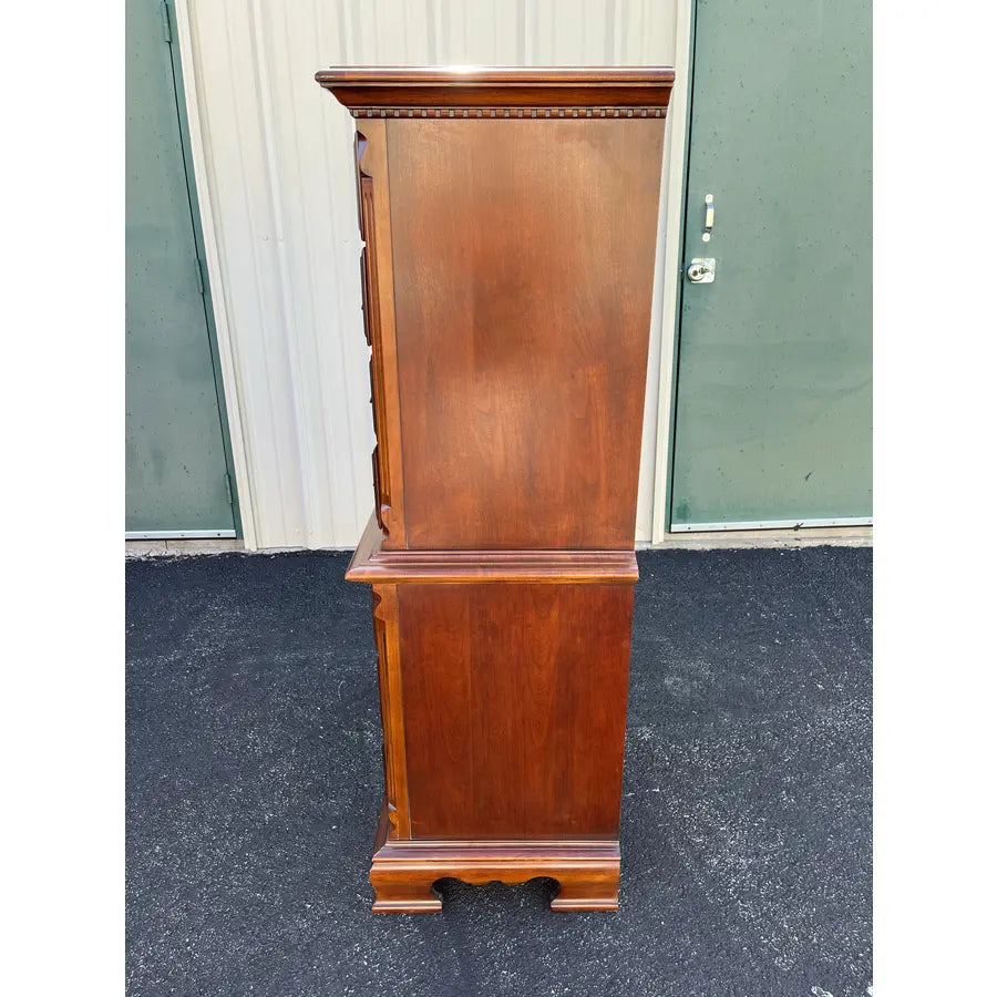 1990s Lexington 9-Drawer Cherry Chippendale Tall Chest of Drawers