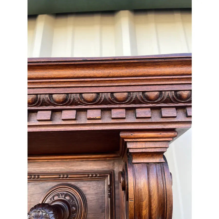 19th Century French Wall-Mount Clawfoot Walnut Hall Tree Coat Rack