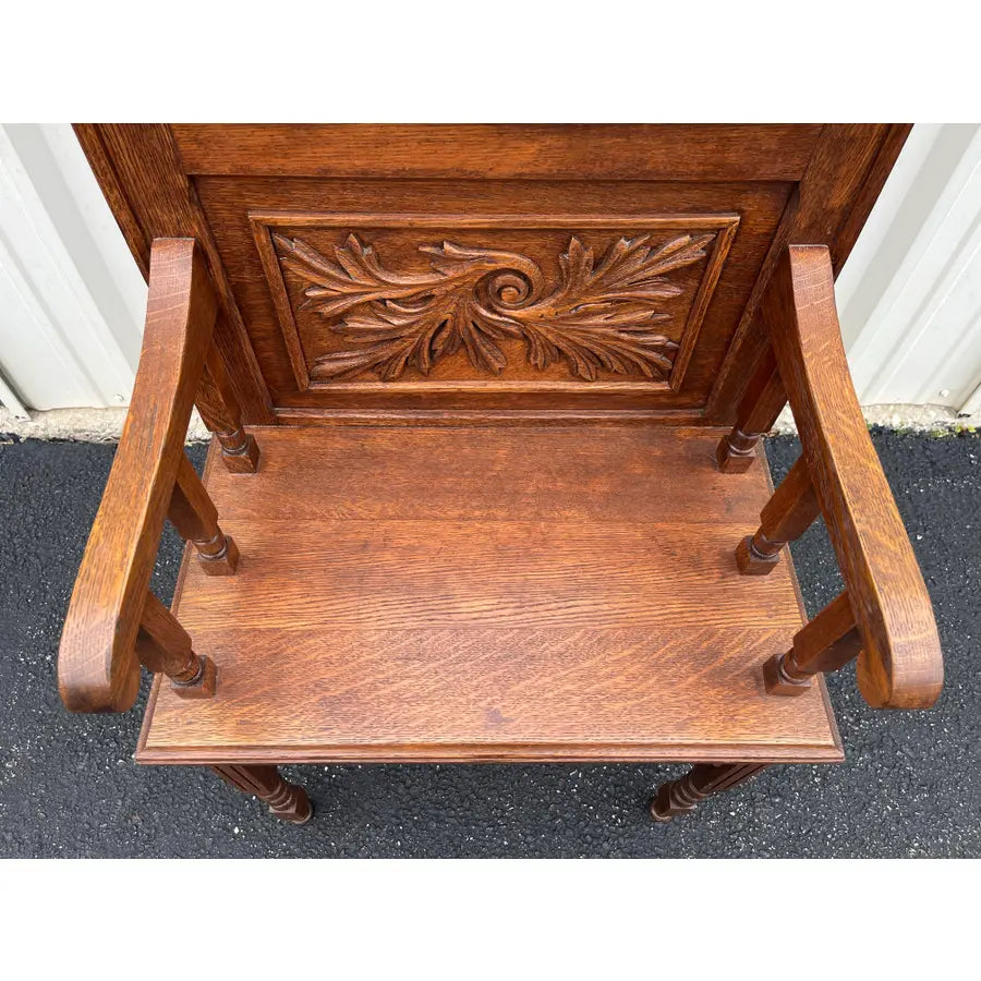 Antique Edwardian American Tiger Oak Mirrored Hall Tree Seat With Carved Motifs