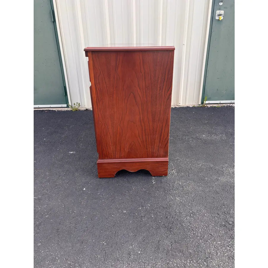 Broyhill Chippendale Style Cherry Sideboard Buffet