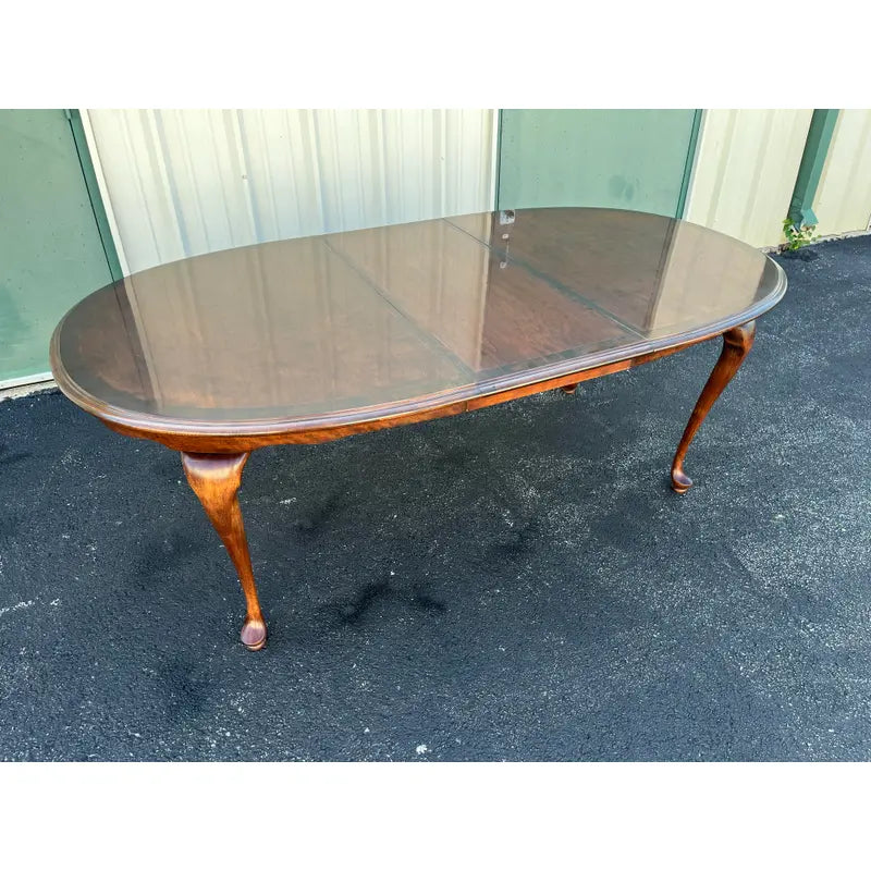 Broyhill Queen Anne Style Cherry Extension Dining Table
