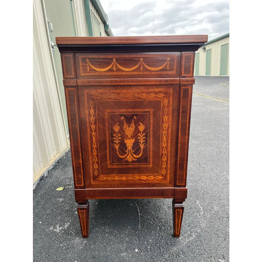 David Michael 18th Century Giuseppe Maggiolini Style Neoclassical Inlaid Chest of Drawers, Italy