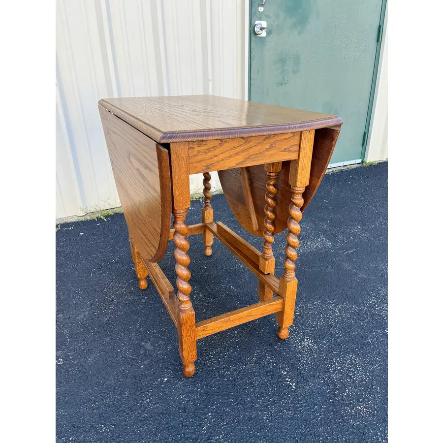 Early 1900's English Oak Barley Twist Oval Gate Leg Table