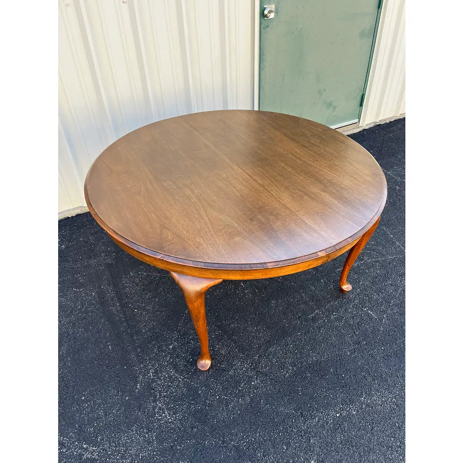 Early 1900s Large Round Oak Farmhouse Dining Table