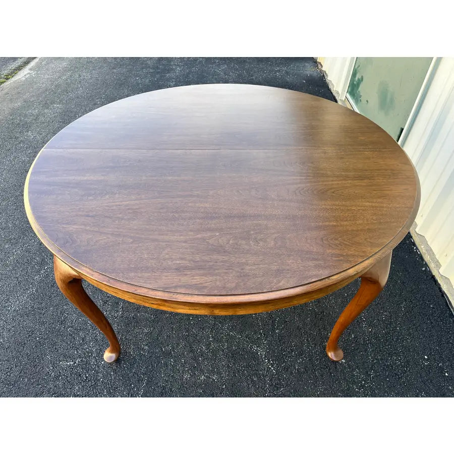 Early 1900s Large Round Oak Farmhouse Dining Table
