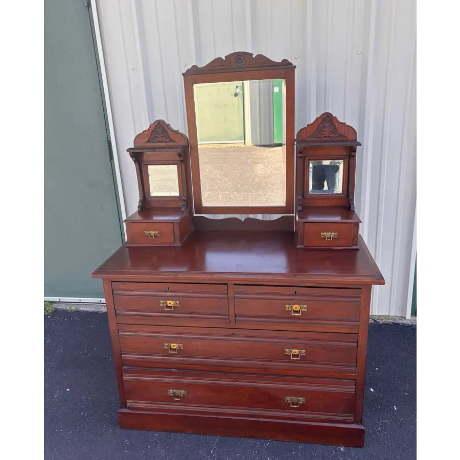 Early 1900's Victorian Eastlake Mahogany Ladies Dresser Vanity