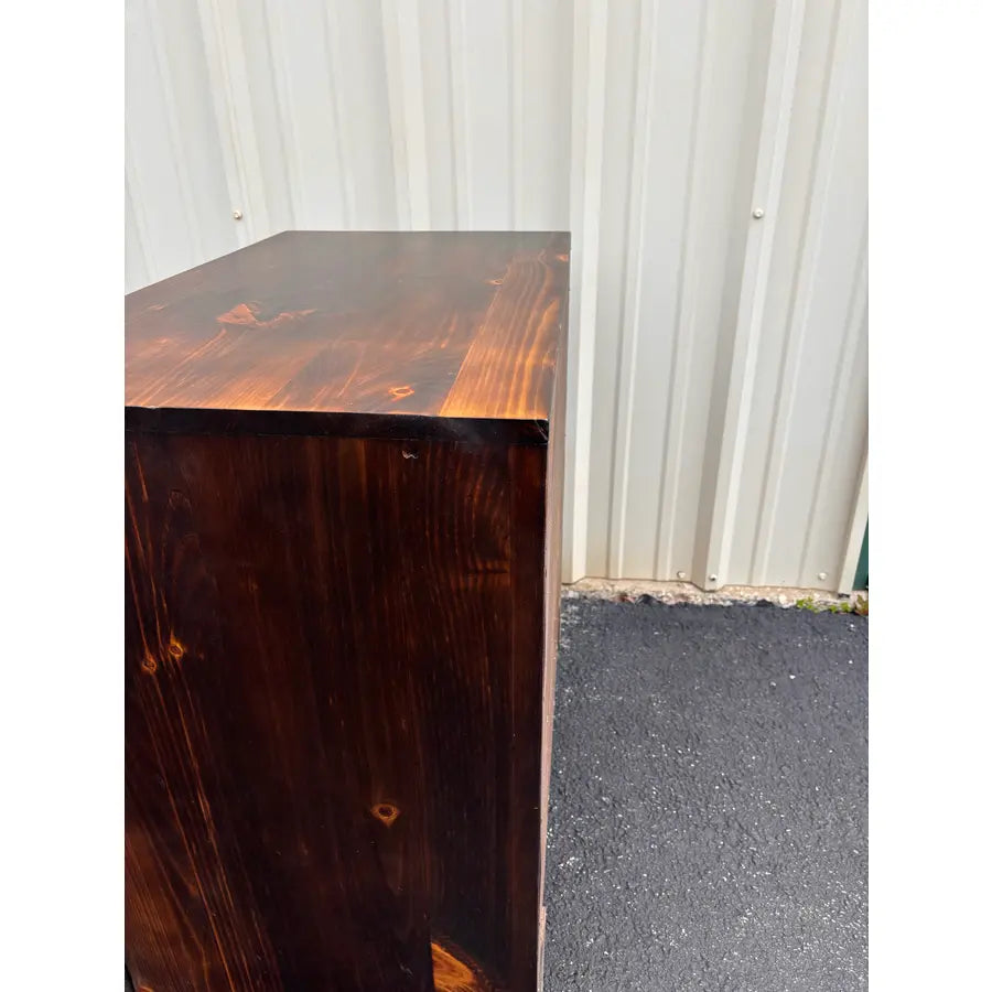 Ethan Allen Tavern Pine 3-Drawer Chest of Drawers