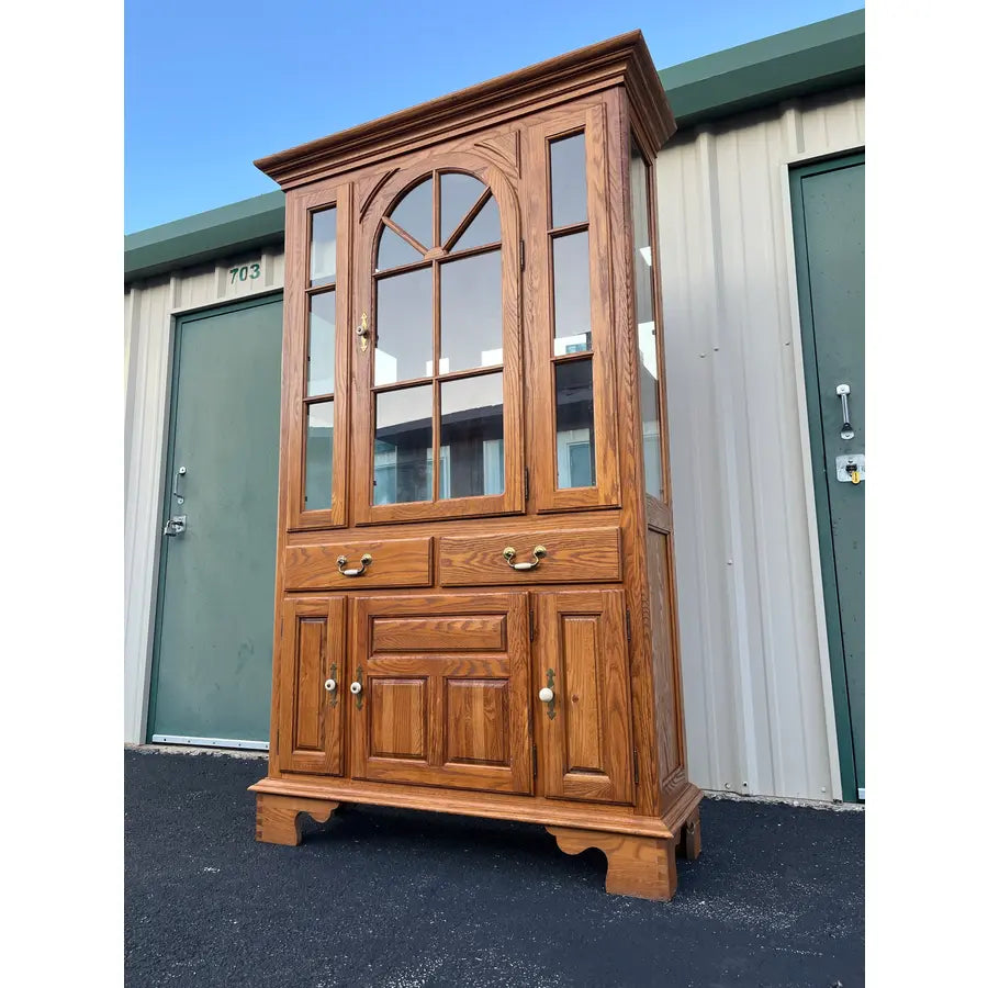 Keller Illuminated Oak China Display Hutch Cabinet