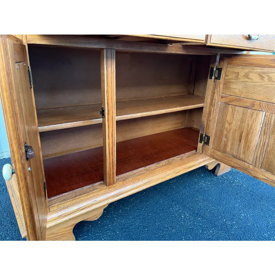 Keller Illuminated Oak China Display Hutch Cabinet