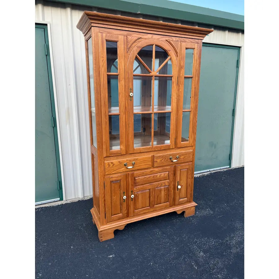 Keller Illuminated Oak China Display Hutch Cabinet