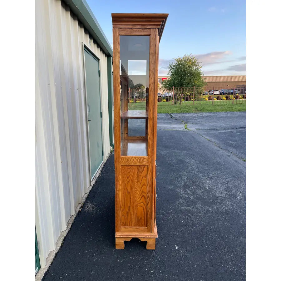 Keller Illuminated Oak China Display Hutch Cabinet