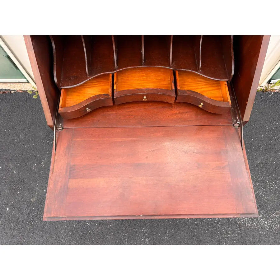 Kling Colonial Queen Anne Cherry Secretary Desk