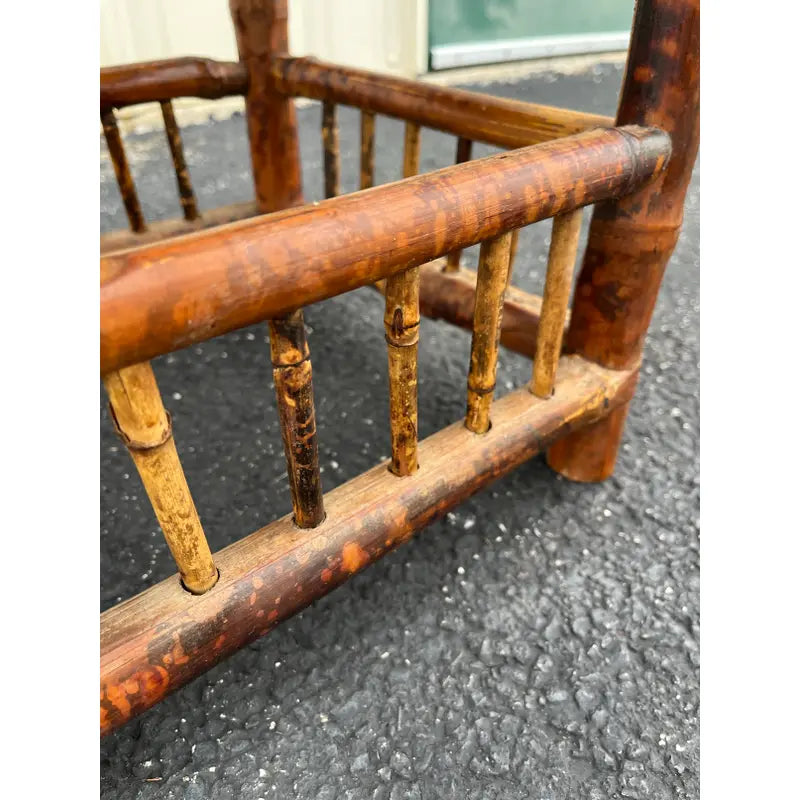 Mid 1900s Asian Dry-Joint Tortoise Bamboo Planter Stand