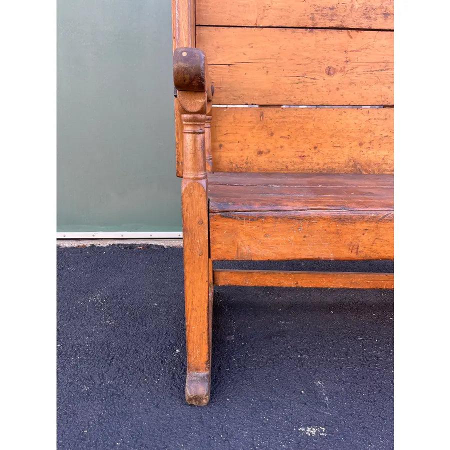 Rustic American Oak Farmhouse Hutch Table C. 1800-1820