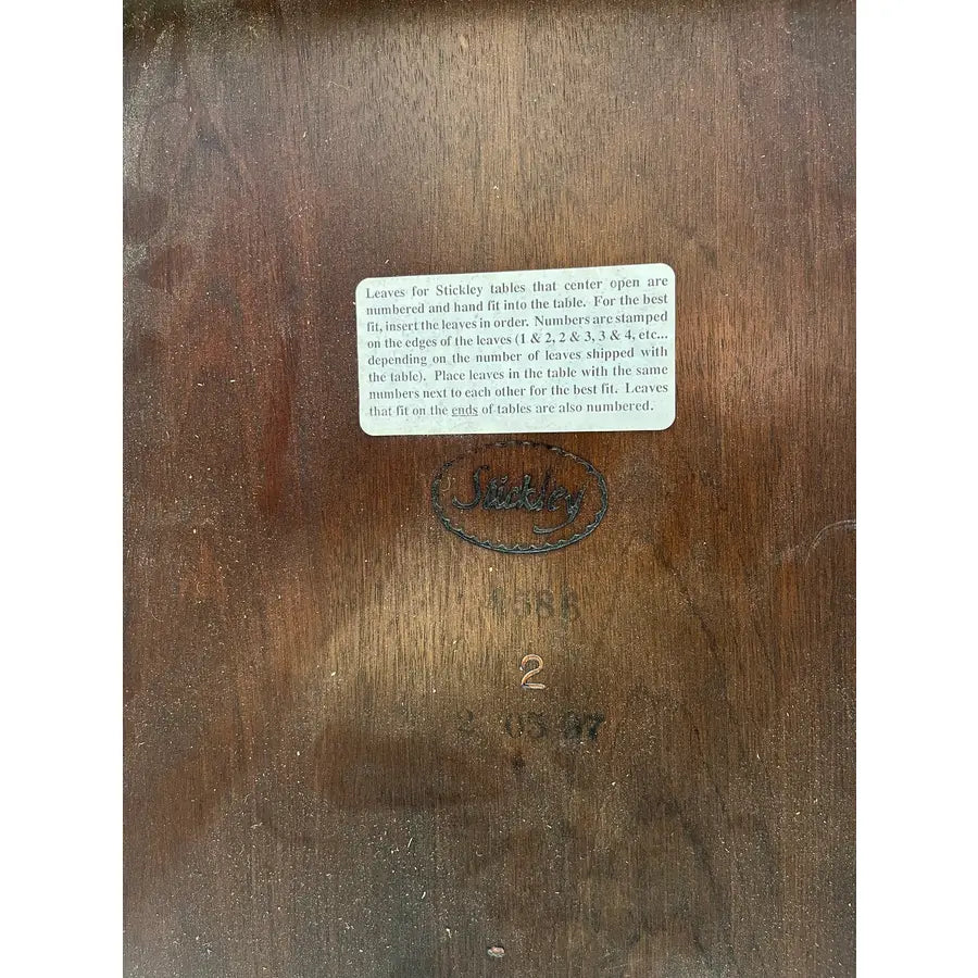 Stickley Federal Style Banded Mahogany Inlaid Extension Dining Table