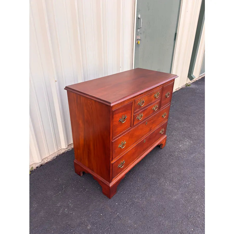 Stickley Georgian Style Mahogany 6-Drawer Chest of Dresser