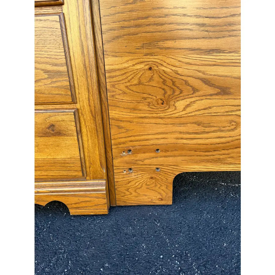 Thomasville Illuminated Oak Queen Bed Unit- Headboard, Bridge, Nightstand Armoires, and Mirror