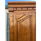 Thomasville Illuminated Oak Queen Bed Unit- Headboard, Bridge, Nightstand Armoires, and Mirror